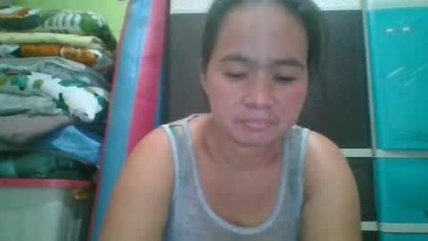 hotchicks4uxx online show from January 31, 3:41 am