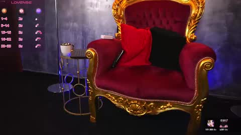 Snapshot of hotdesy_ chatting on February 24, 6:38 am Mistress online show from February 24, 6:38 am