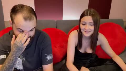 Max and Alina online show from July 25, 9:35 pm