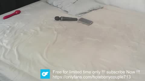 Sasha  Daniel online show from December 6, 3:24 am