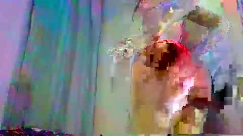 hotfalling706077 online show from December 9, 1:51 am