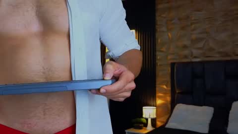 Snapshot of hotfuckers4uu chatting on February 17, 11:11 pm felipe marcello online show from February 17, 11:11 pm