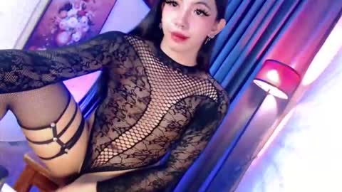 hotfucking_queen1111 online show from October 30, 8:15 am
