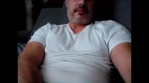 Canadian Cummer online show from December 3, 6:41 pm