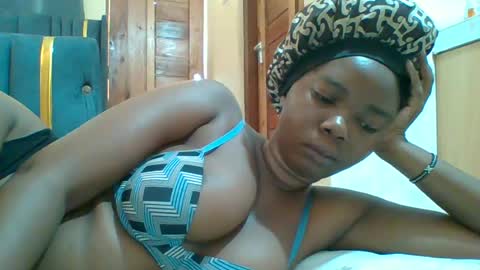 Queen online show from July 2, 4:17 am