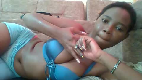 Queen online show from February 26, 7:02 am