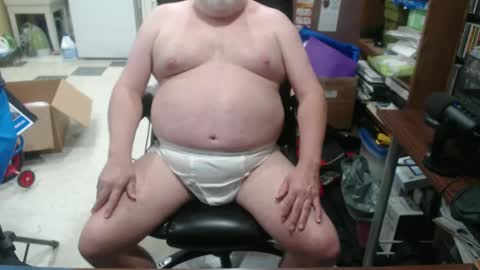 Snapshot of hotgrandpa594u chatting on September 21, 12:03 am hotgrandpa594u online show from September 21, 12:03 am