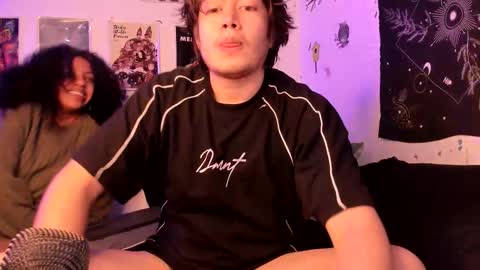 Sam and Nico online show from March 25, 3:02 am