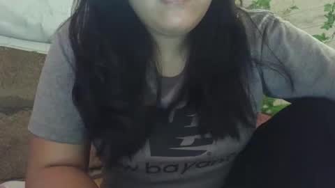 hotiemorenagurl18 online show from February 2, 3:04 am