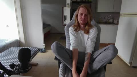 Hikikomori Alex online show from December 13, 11:23 am