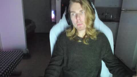 Hikikomori Alex online show from December 4, 6:22 pm