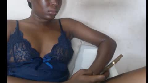 hotjessie0 online show from September 23, 5:12 am