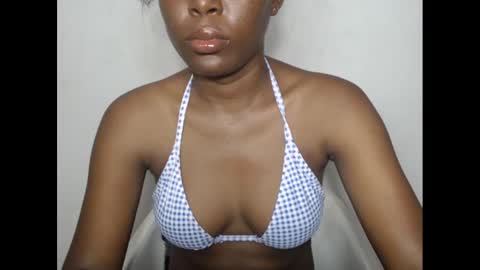 hotjessie0 online show from March 4, 5:42 am