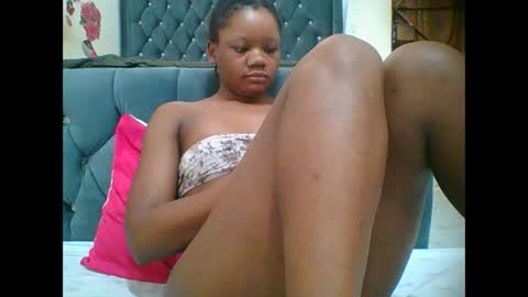 LOYCE online show from November 17, 9:23 am