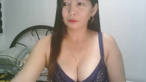 Snapshot of hotmamajen4u chatting on December 29, 11:50 pm hotmamajen4u online show from December 29, 11:50 pm