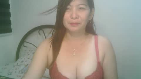 Snapshot of hotmamajen4u chatting on September 18, 1:20 am hotmamajen4u online show from September 18, 1:20 am