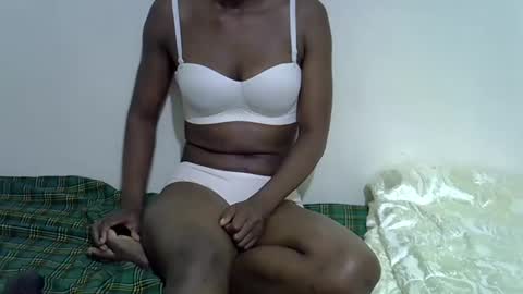Snapshot of hotmary64 chatting on January 31, 2:17 pm hotmary64 online show from January 31, 2:17 pm