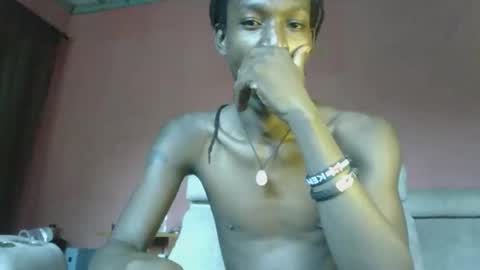 hotshadowx online show from May 18, 4:07 am