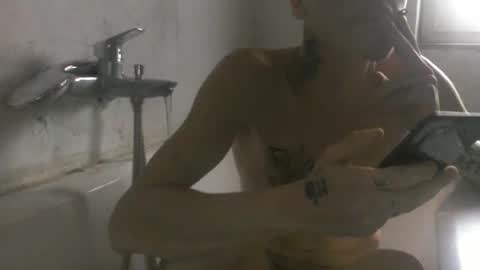 Snapshot of hotshot0509 chatting on December 25, 10:50 am big dick online show from December 25, 10:50 am
