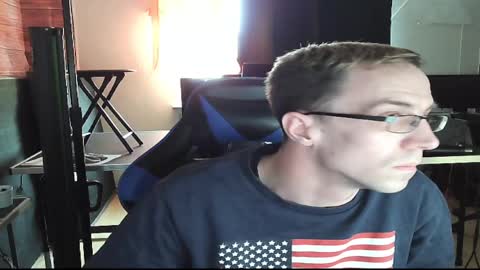 hotsummerboy89 online show from February 9, 2:18 pm