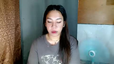 jelaigrande  online show from March 15, 2:53 pm