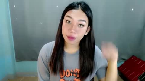 jelaigrande  online show from February 20, 12:19 am