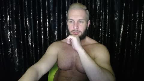 hotterlrg online show from February 17, 12:32 am