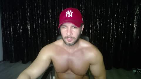 hotterlrg online show from January 22, 4:34 am