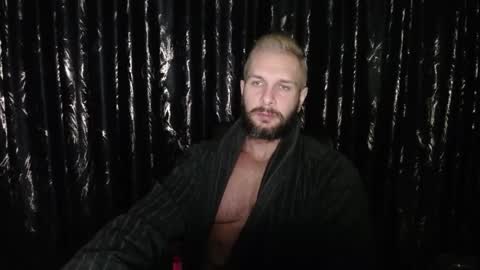 hotterlrg online show from February 13, 10:11 pm