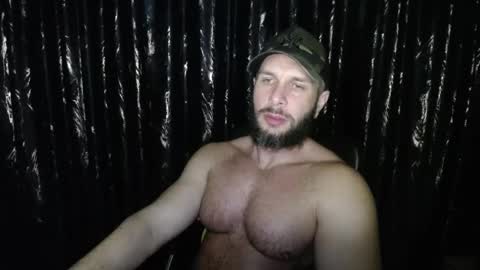 hotterlrg online show from February 22, 3:34 am
