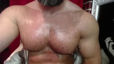 hotterlrg online show from December 2, 1:29 am
