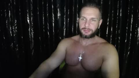 hotterlrg online show from February 2, 11:42 pm