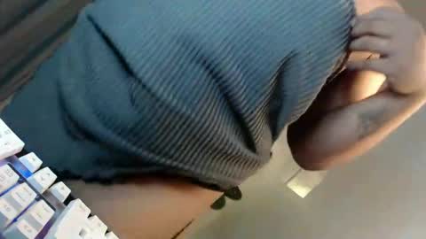 hotterthansex2 online show from November 26, 8:27 pm