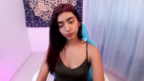 Snapshot of hottie_veronica chatting on February 24, 2:58 pm Veronica independent model online show from February 24, 2:58 pm