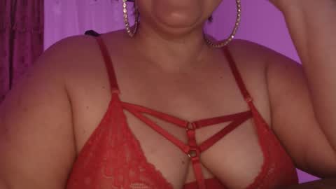 sweetie Aunt online show from October 18, 6:56 pm