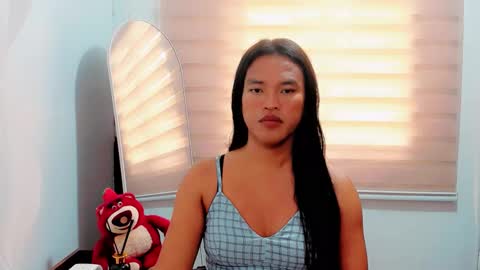 Maxine online show from December 21, 6:53 am