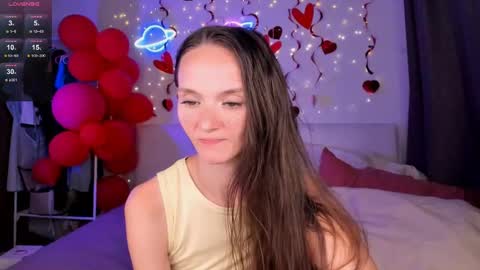 Snapshot of hottiesteverly chatting on February 18, 11:41 pm Jane online show from February 18, 11:41 pm