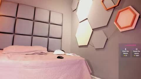  HOTTY online show from October 15, 6:53 pm