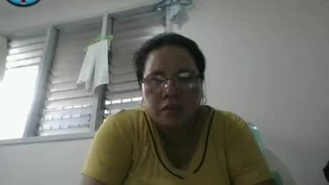 hottycrissy4u online show from April 15, 8:17 am