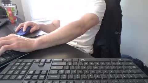 hoverday online show from December 22, 4:03 pm