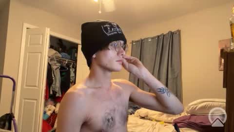 hrisner32 online show from March 13, 12:52 pm