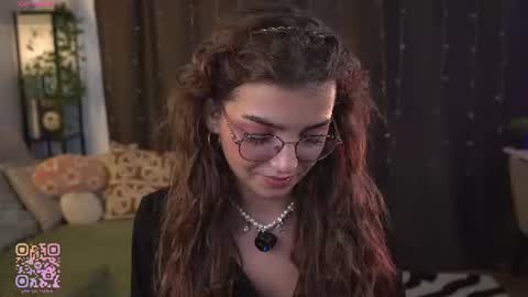 Diane online show from July 10, 10:42 am