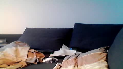 hubikush22 online show from March 31, 5:30 am