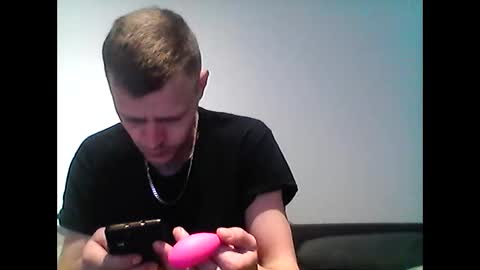 Snapshot of hubikush22 chatting on January 4, 4:22 pm hubikush22 online show from January 4, 4:22 pm