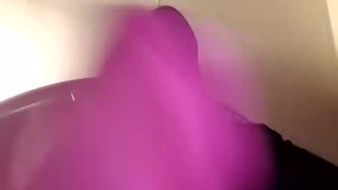 hugecummer10 online show from January 16, 1:58 am