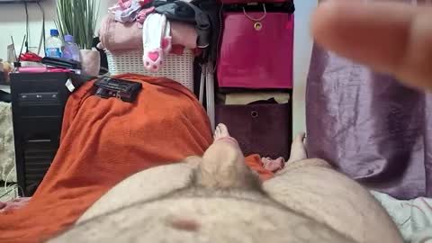 hugedick2469 online show from January 25, 6:55 am