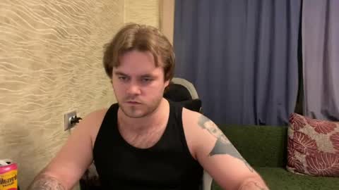 Hugo online show from April 8, 9:07 pm