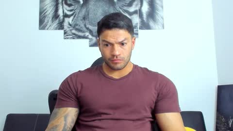 Eli online show from November 9, 11:40 pm