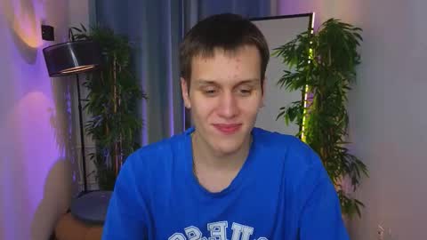 Snapshot of hun1er_steele chatting on October 14, 9:18 pm Hunter steele online show from October 14, 9:18 pm