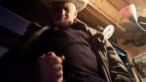 hung34u online show from October 18, 9:24 am